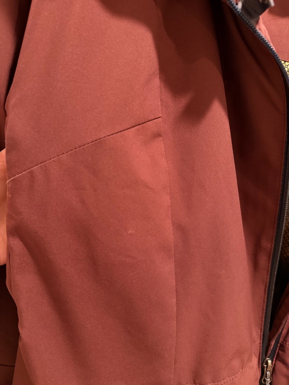 Men's Insulated Columbia Hooded Jacket - Rust - Picture 4 of 8